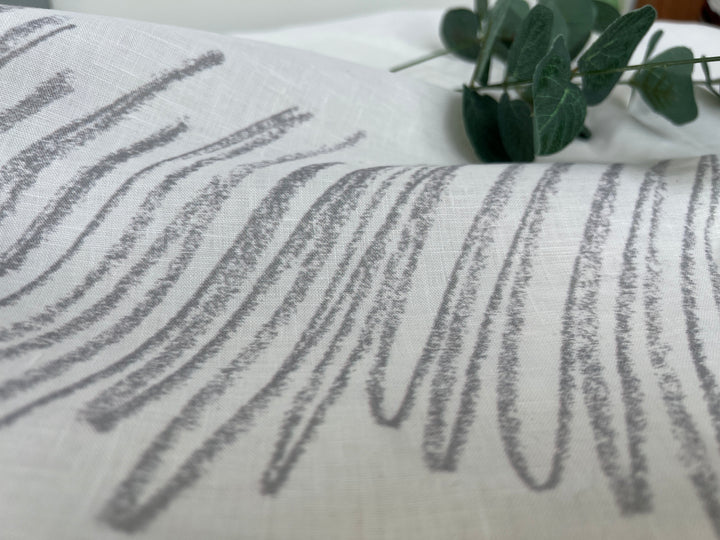 Remnant Fabric #337 - 100% Linen 21y