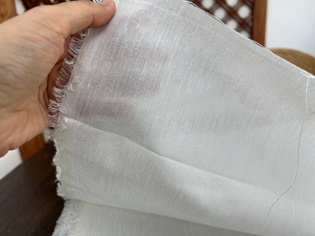 Remnant Fabric #473 - Linen lurex - 5.5y