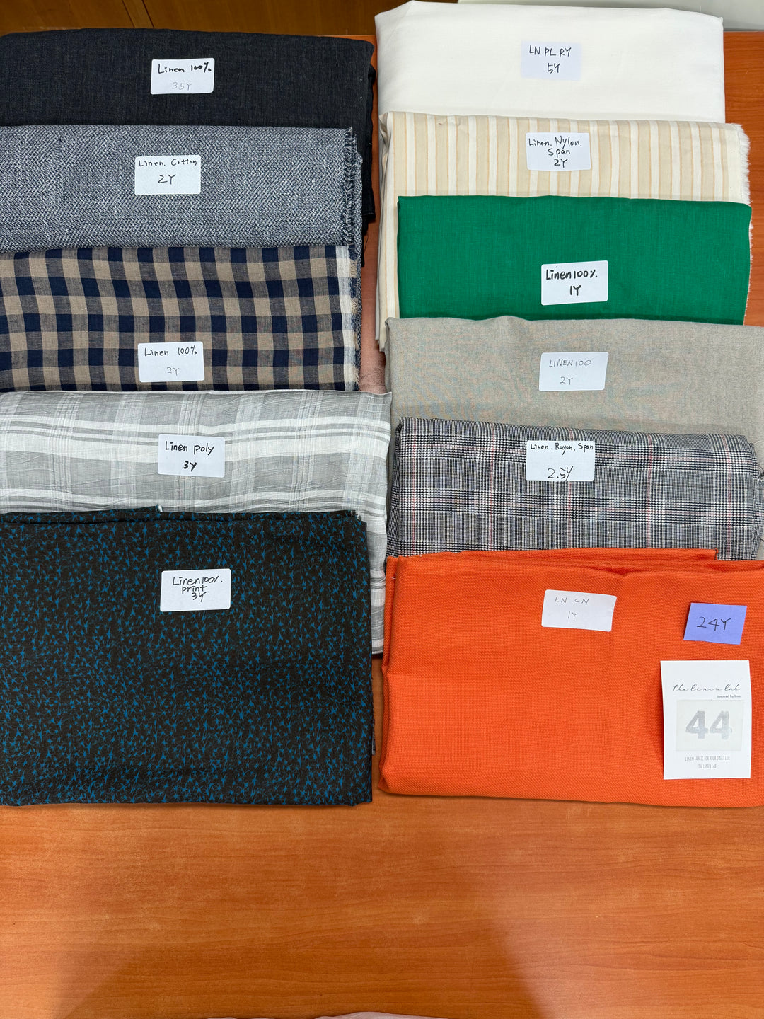 24 y of Woven Fabric of Linen - Surprise Box No.44