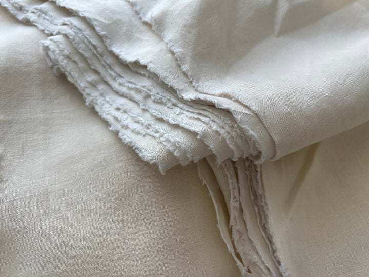 Remnant Fabric #379 - Linen 100% - 13.5y