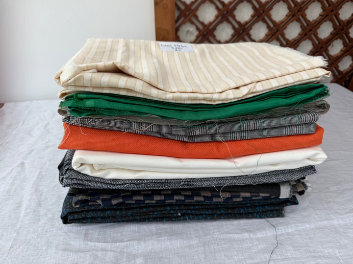24 y of Woven Fabric of Linen - Surprise Box No.44