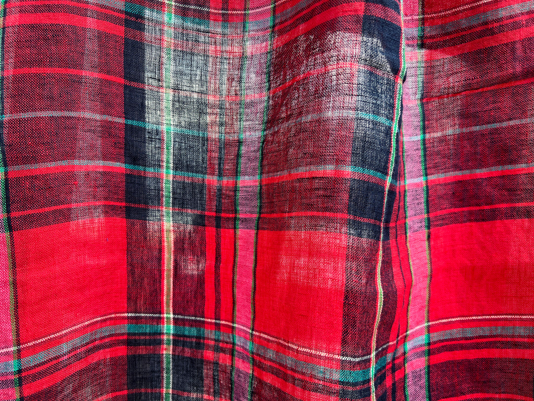 100% Linen Tartan Plaid Fabric – Light–Medium Weight with Soft Handfeel 7981 7982