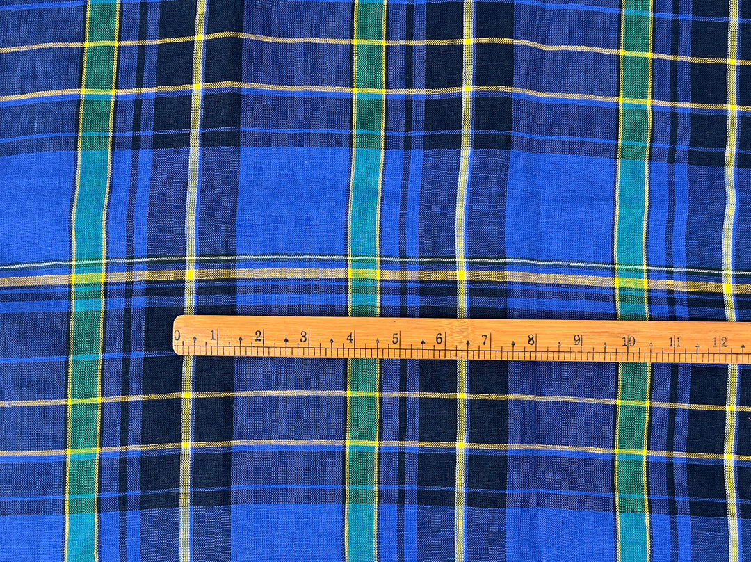 100% Linen Tartan Plaid Fabric – Light–Medium Weight with Soft Handfeel 7981 7982