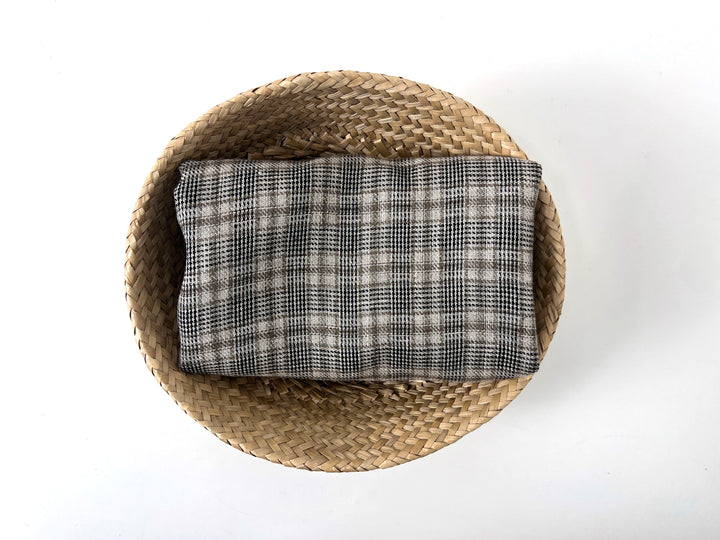 Linen Blend Fabric – Prince of Wales Plaid, Twill Weave 8043
