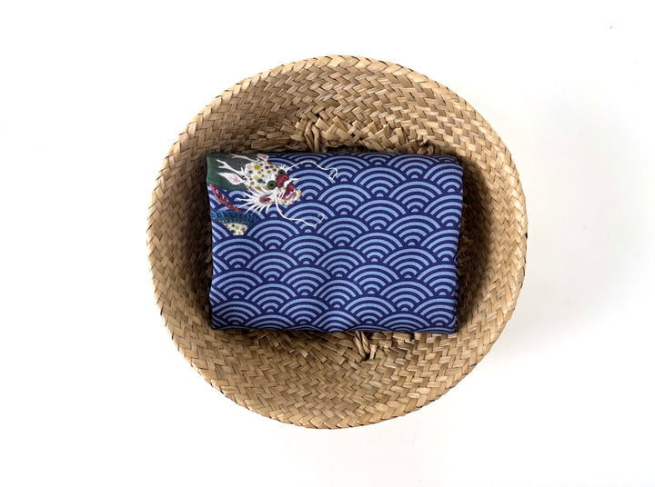 Korean Water Dragon | Rayon Wool Blend 8369