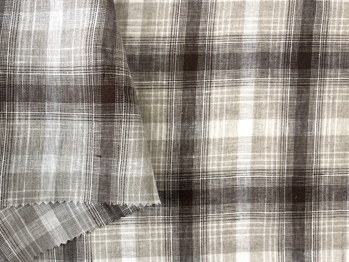 Natural Plaid 100% Linen Fabric – Lightweight & Pre-Washed 8295