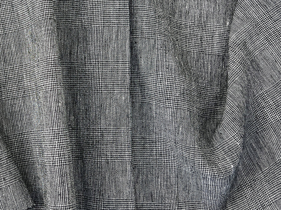 Textured Linen Blend Check Fabric – Cool Crisp Handfeel 8176