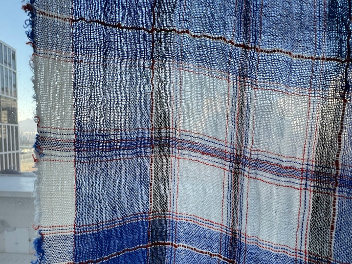 Royal Blue Plaid High-Twist Linen Blend Fabric – Lightweight with Subtle Stretch & Natural Wrinkle 7882