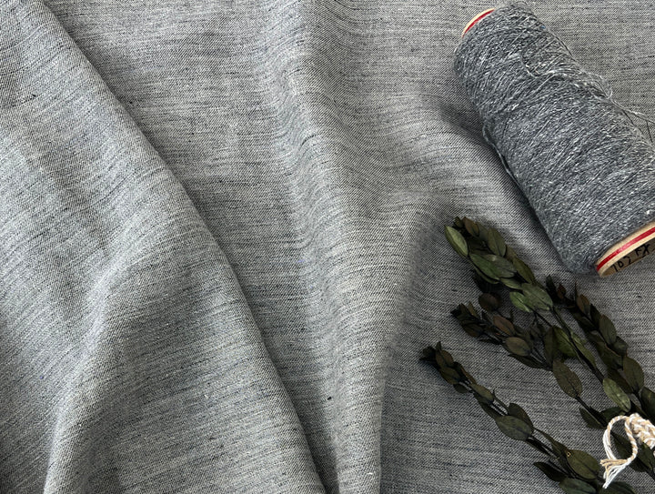 Two-Tone Chambray Twill | 100% Linen Fabric 8331 8332