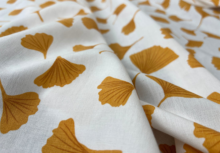 Morning Calm Ginkgo Print – Soft & Wrinkle-Resistant Ramie Blend Fabric 8336