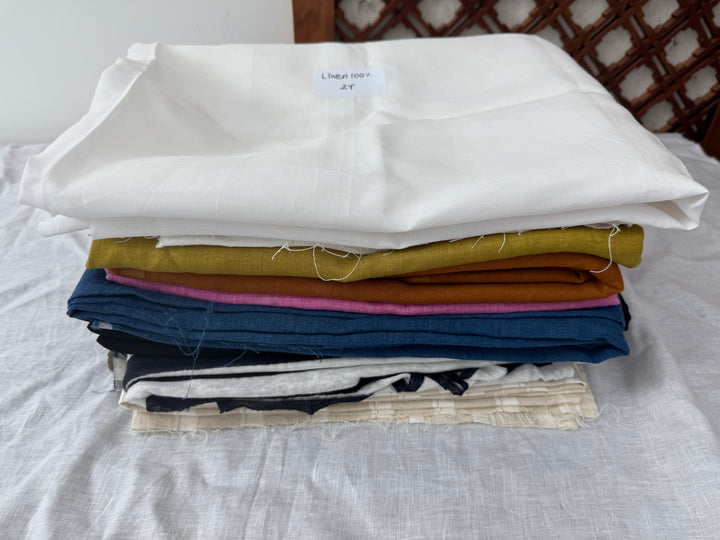 24 y of Woven Fabric of Linen - Surprise Box No.26