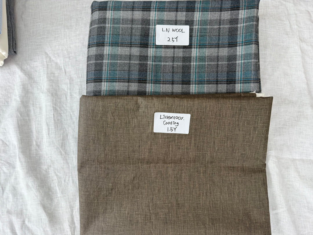 24 y of Woven Fabric of Linen - Surprise Box No.34