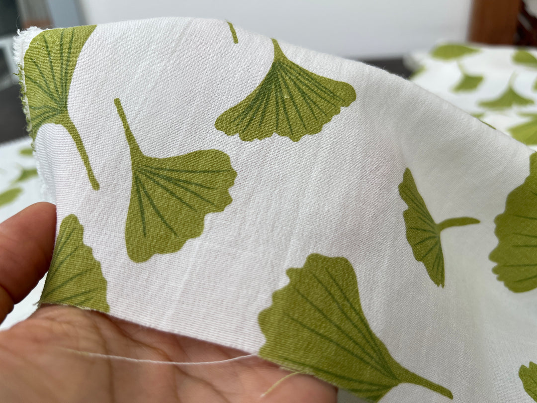 Morning Calm Ginkgo Print – Soft & Wrinkle-Resistant Ramie Blend Fabric 8336 8437