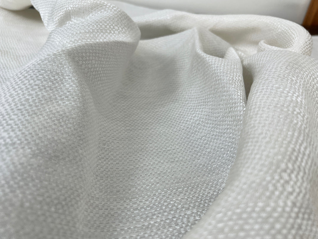 Glossy Snake-Skin Textured Linen Rayon Fabric 2588
