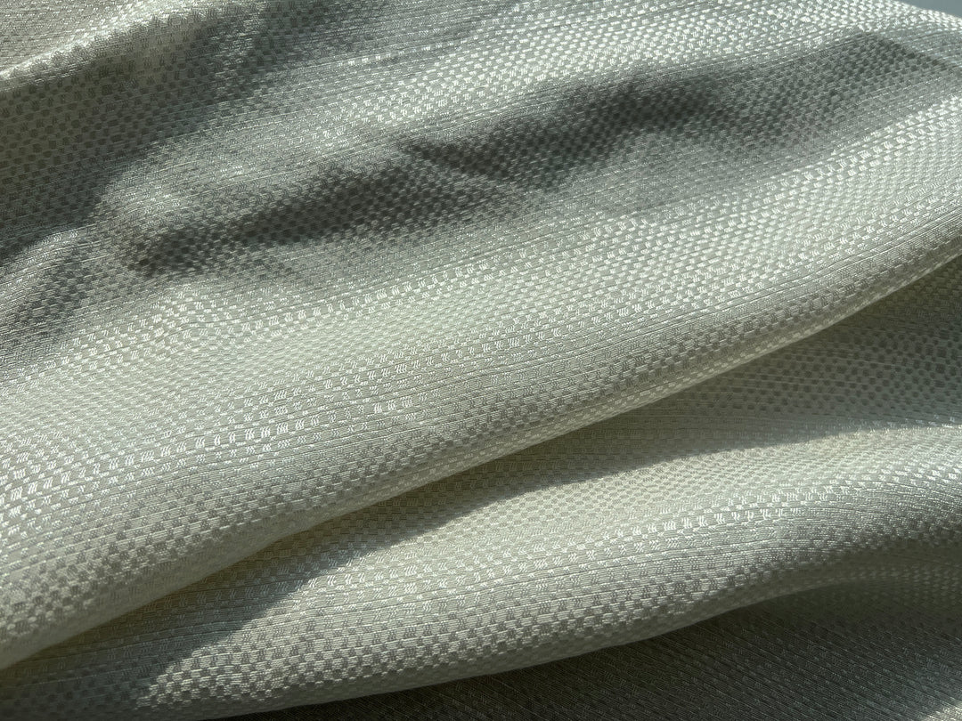 Glossy Snake-Skin Textured Linen Rayon Fabric 2588