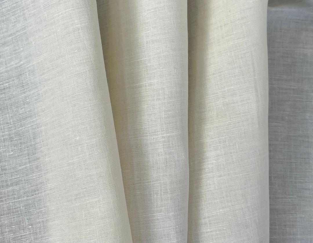 Loose Weave Linen Blend Fabric 1330 | Low-Wrinkle Pre-Washed Gauze | Light Weight