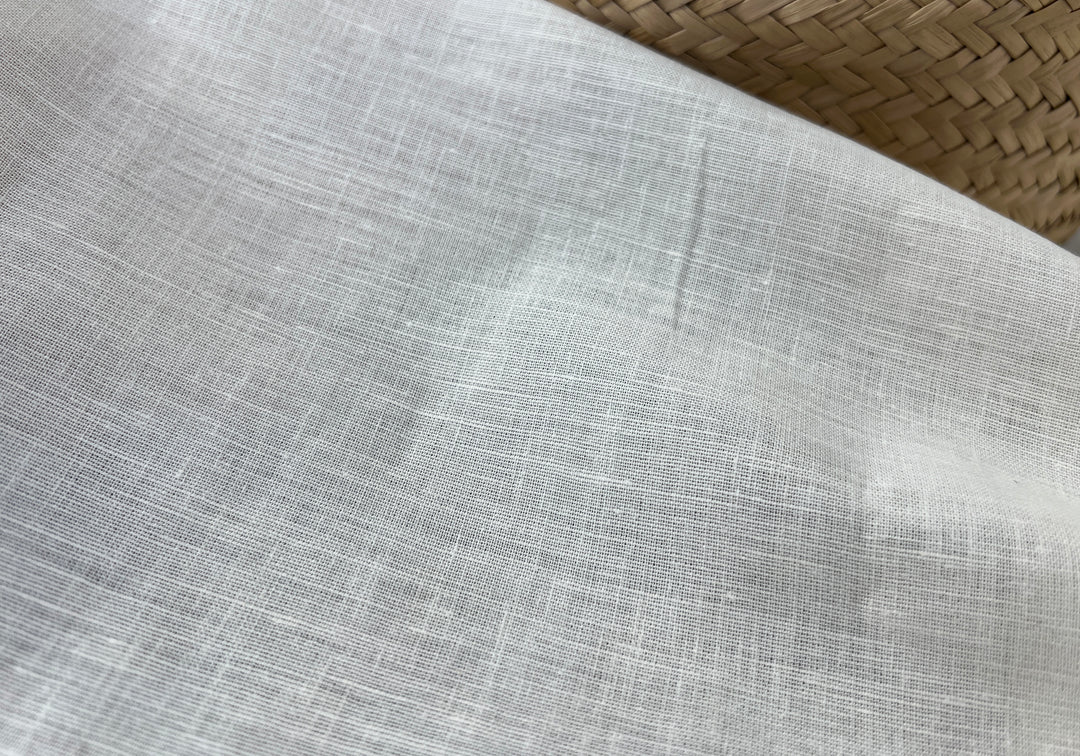 Loose Weave Linen Blend Fabric 1330 | Low-Wrinkle Pre-Washed Gauze | Light Weight