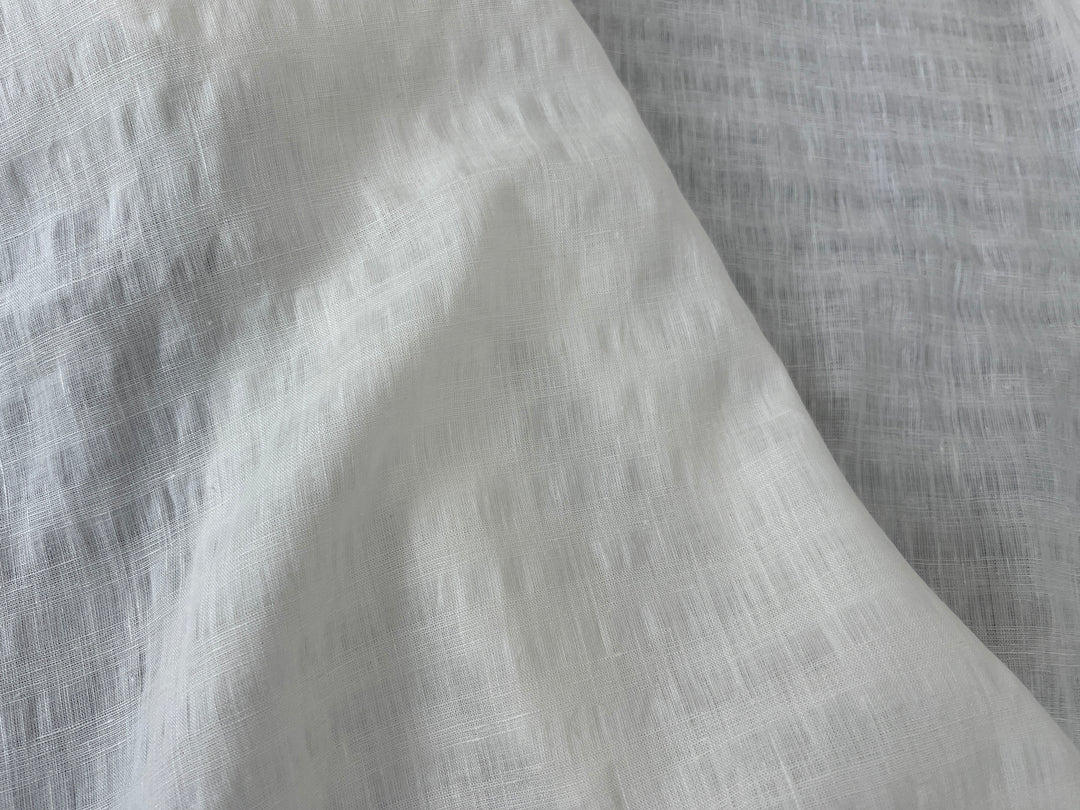 White Linen Ramie Blend Fabric | Subtle Weft Stripe & Gentle Wrinkle Effect | 51" 4196