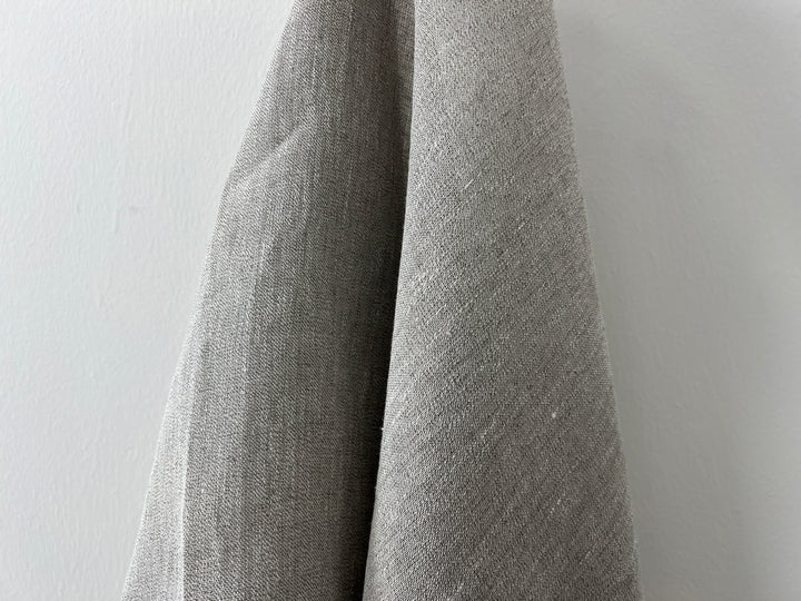 Two-Tone Linen Nylon Chambray Fabric | Twisted Filament Yarn for Enhanced Handfeel | 7066 8294