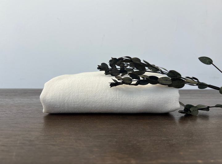 100% Linen Fabric | Ivory Cream | Medium-to-Heavyweight | 48"   7470