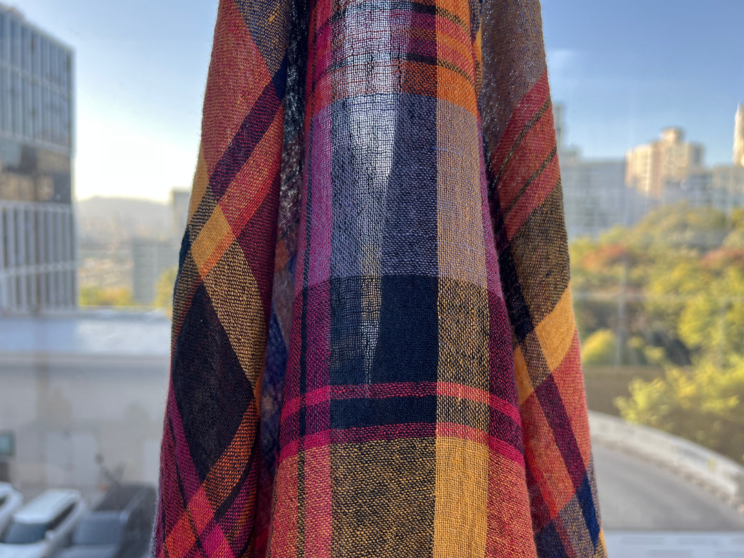 Multi-Tonal Plaid Linen Blend Fabric | Natural Wrinkle and Subtle Stretch | Light Weight  8388