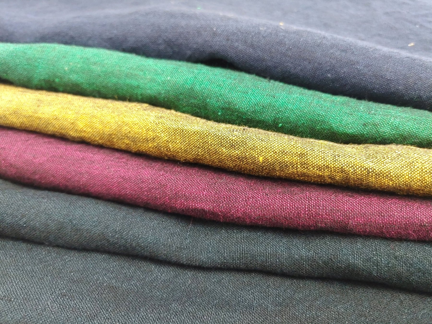 100% Linen Chambray Fabric, Light~Medium Weight, 2024 New Colorways ...