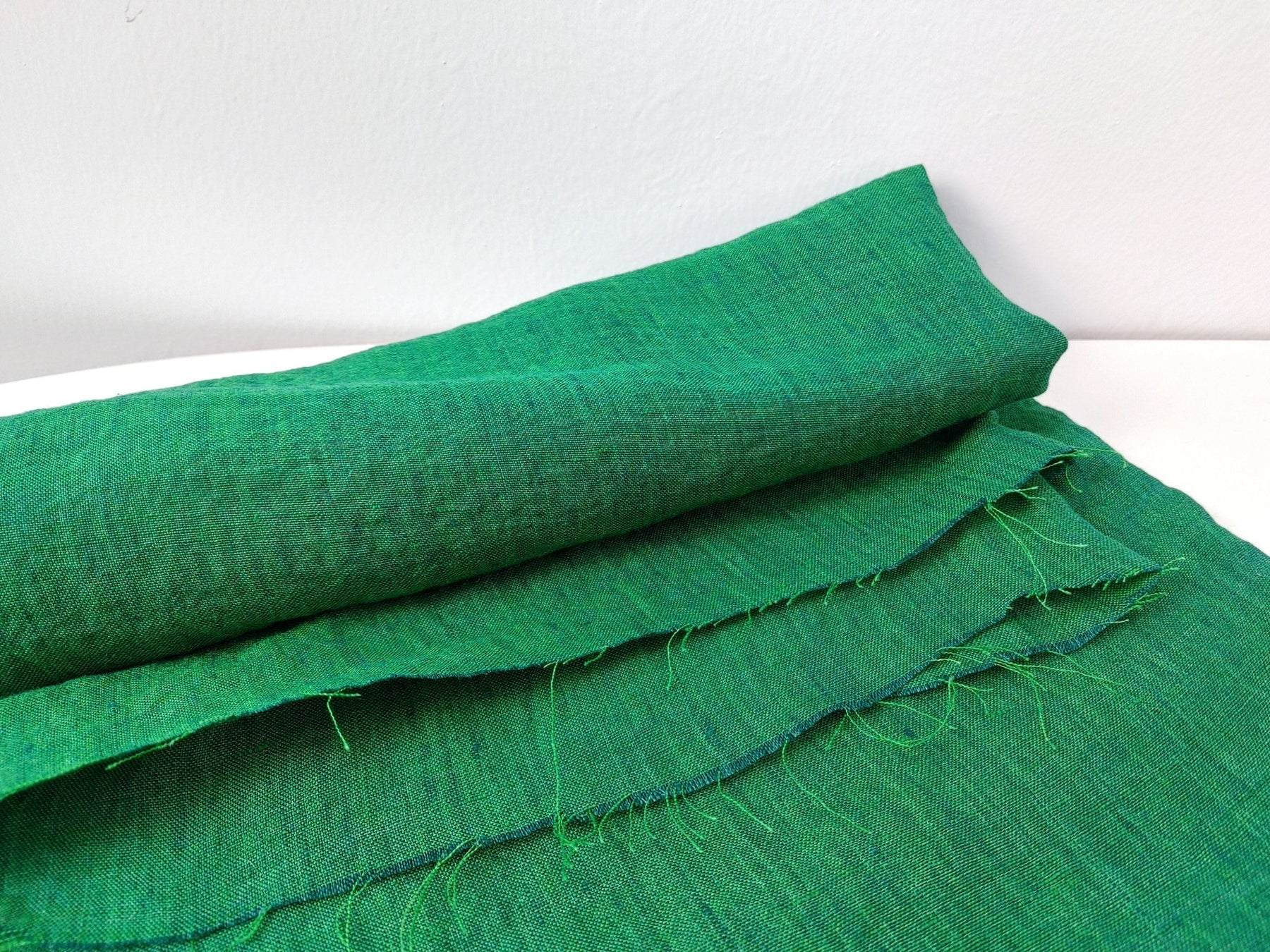 100% Linen Crispy Fabric | 21s Vintage Chambray Green – The Linen Lab